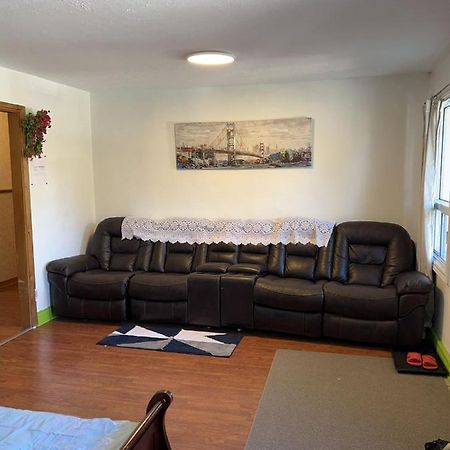 Apartment Avec Parking Prive Квебек Экстерьер фото